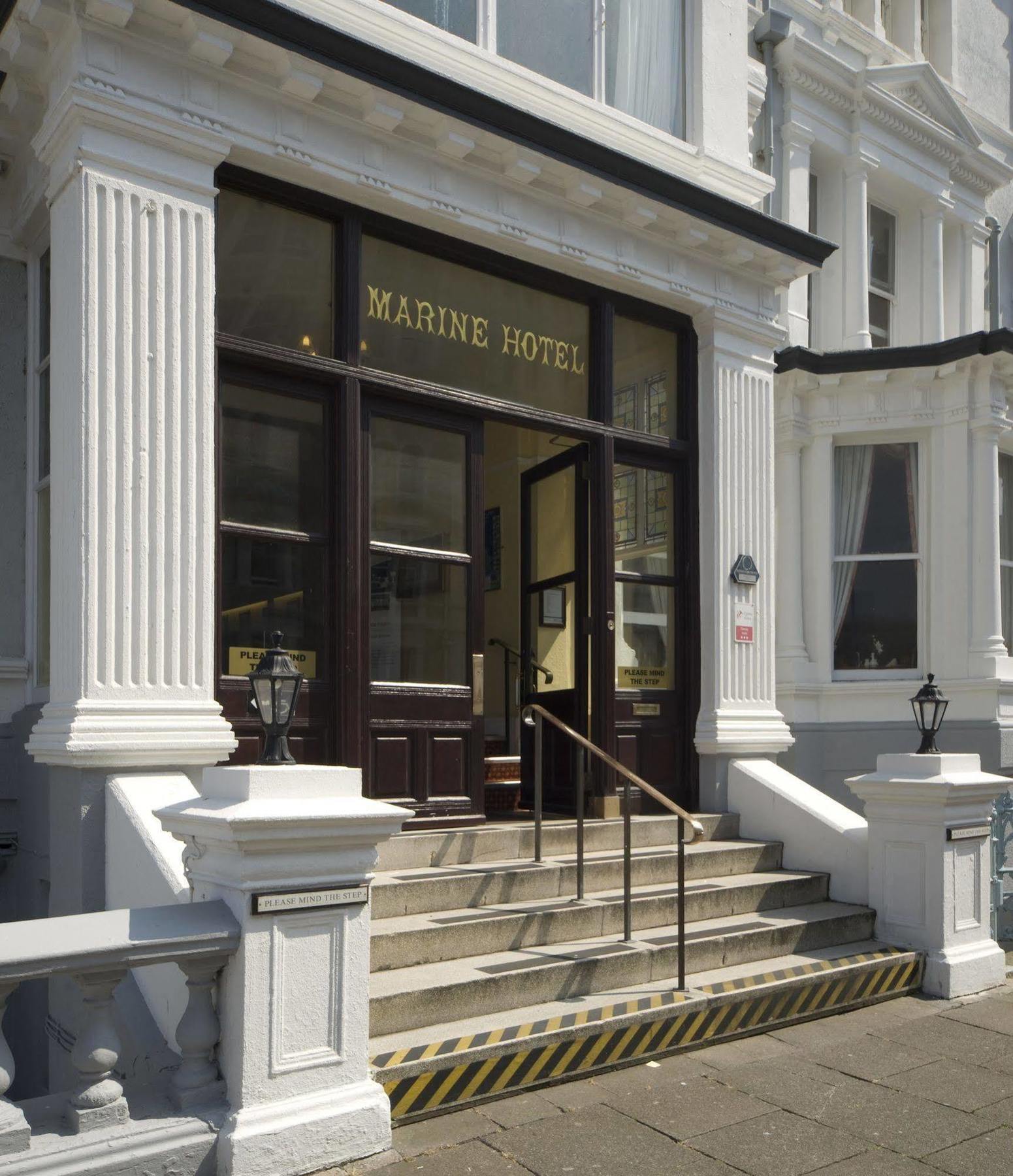 The Marine Hotel Llandudno Exterior photo